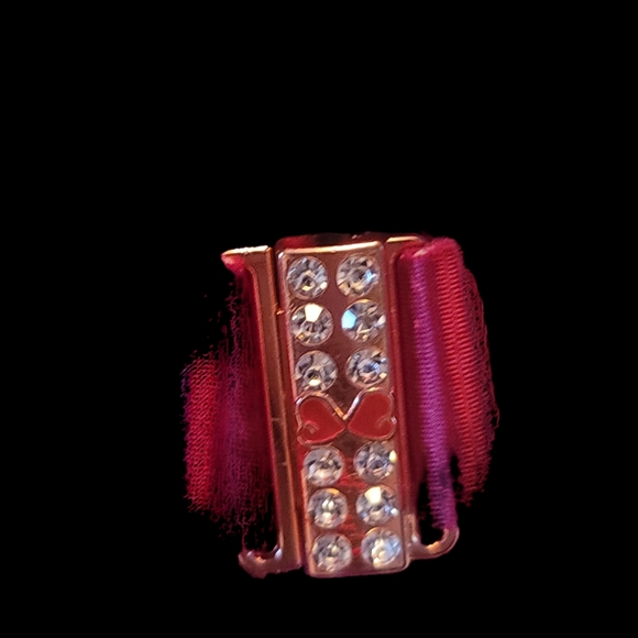 Lovely Front Closure Deep Plunge Bra NWOT - Picture 4 of 5